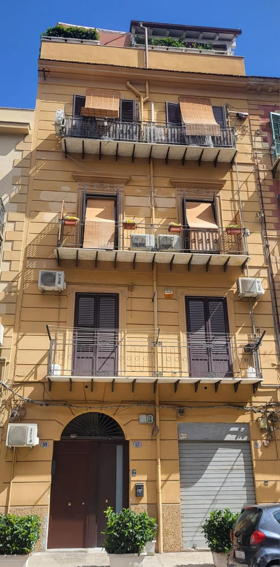 Da Mari E Paolo Apartment - Palermo — Foto 1
